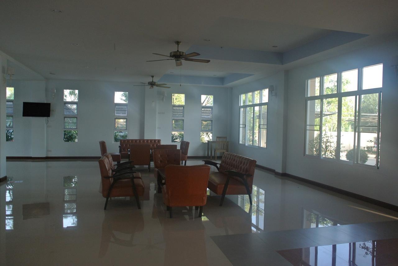 Baan Duangkamol Hotel Phitsanulok Ngoại thất bức ảnh